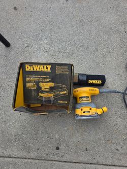 Dewalt sander kit
