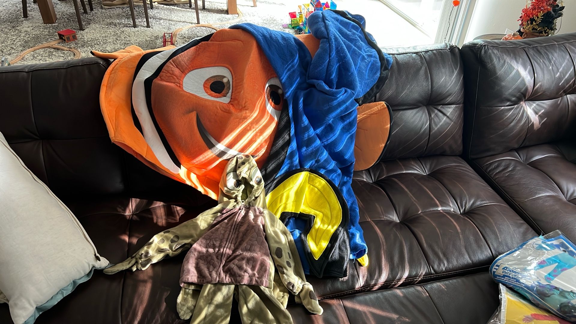 Nemo One size. Dori M/L. Crush 12mo