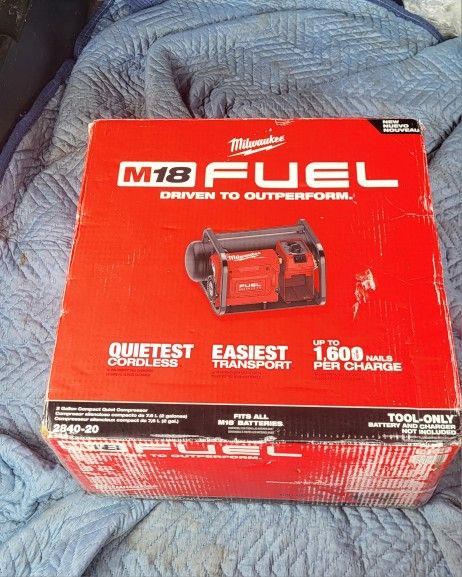 MILWAUKEE M18 FUEL BRUSHLESS CORDLESS 2 GALLON COMPACT QUIET COMPRESSOR BRAND NEW TOOL ONLY