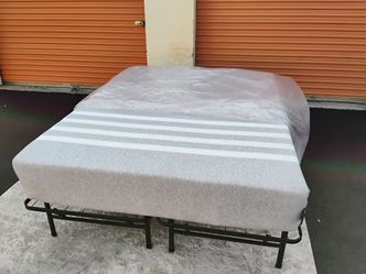 New Queen Leesa mattress and metal frame