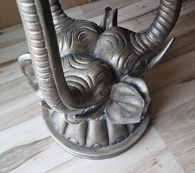 Elephant Heads Table