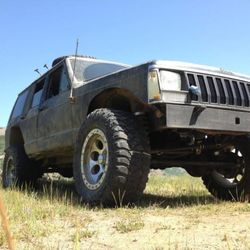 90 Jeep Cherokee 