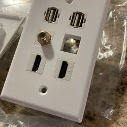 Multi-Connection Wall Plates, White (x2)