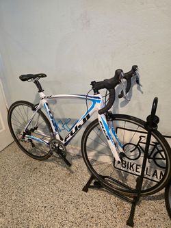 🔥🚲🔥Fuji sst 3.0LE
(54cm)🧍‍♀️🧍‍♂️5'5/5'9🔥🚲🔥