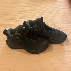 Nike  Shoes SFS New Size 9