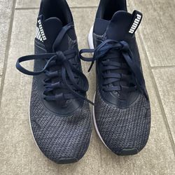 Puma Men’s Size 9 Tennis Shoes