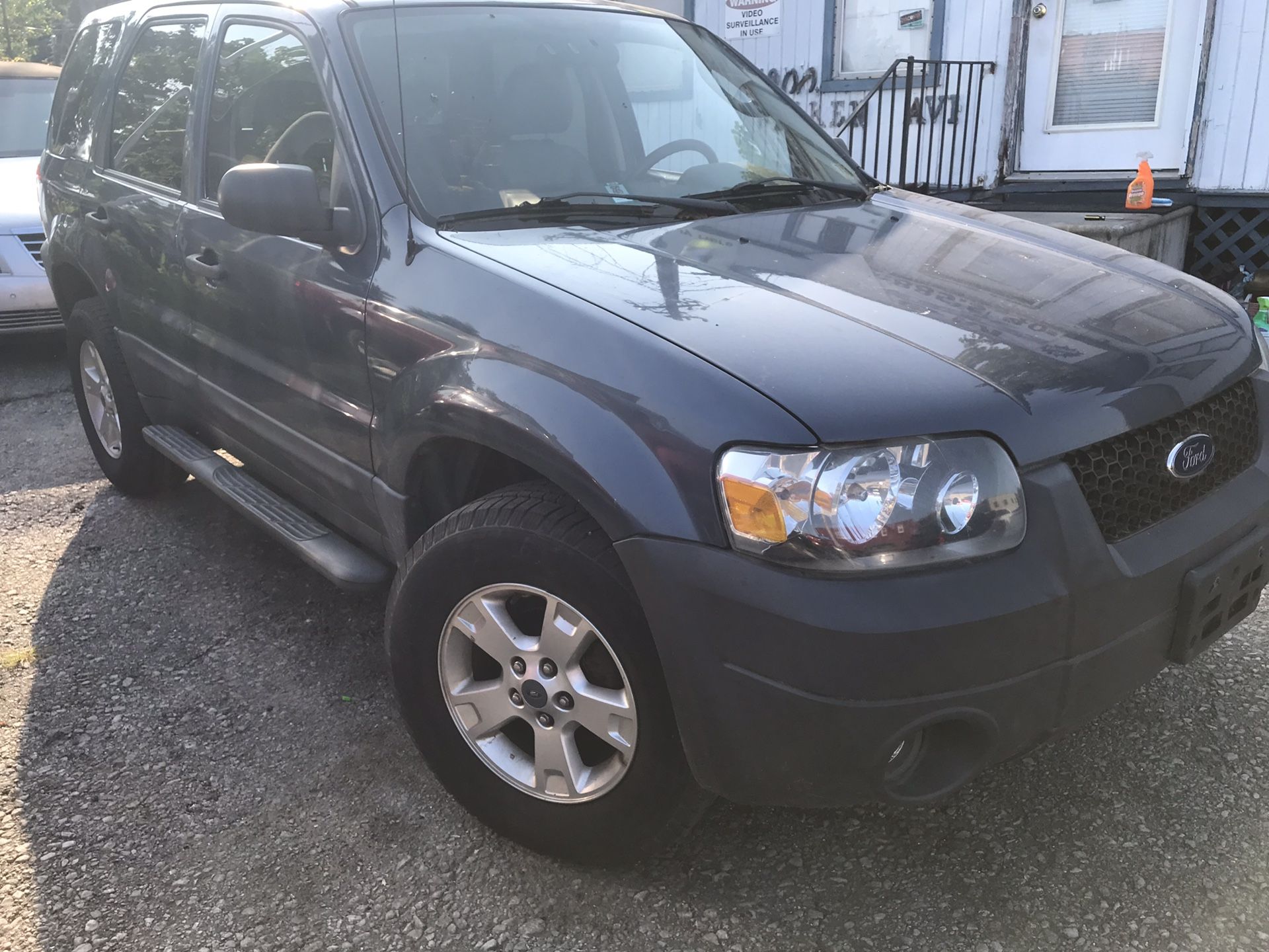 2005 Ford Escape