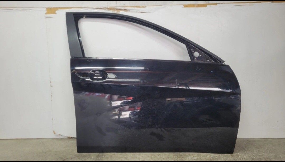 2024 2025 HYUNDAI ELANTRA RIGHT PASSENGER SIDE FRONT DOOR SHELL OEM
