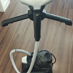 Salav Steamer for garments