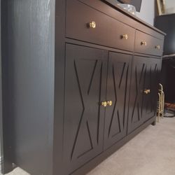 Cabinet For Sale Moving Before Yr End