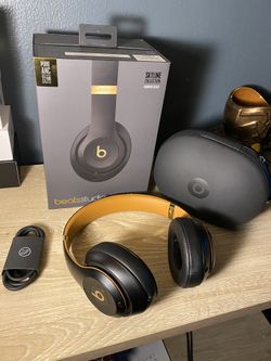 BEATS STUDIO 3 - RARELY USED LIKE BRAND NEW **OFFERS WELCOMED**