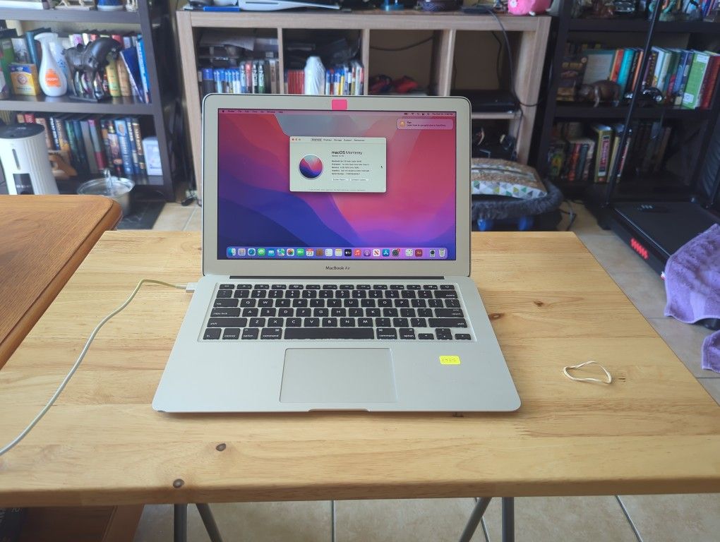 MacBook air 2015 With New Battery