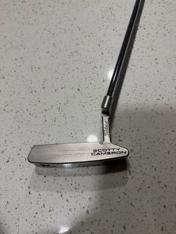 Scotty Cameron Special Select Newport 2