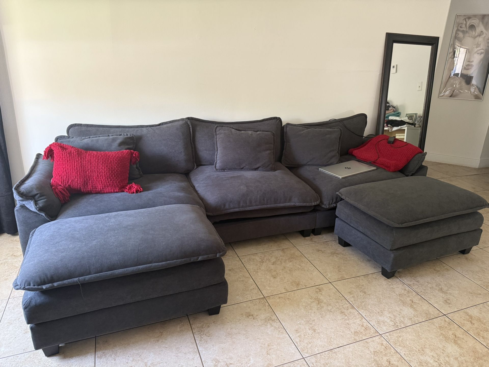 Sofa Set