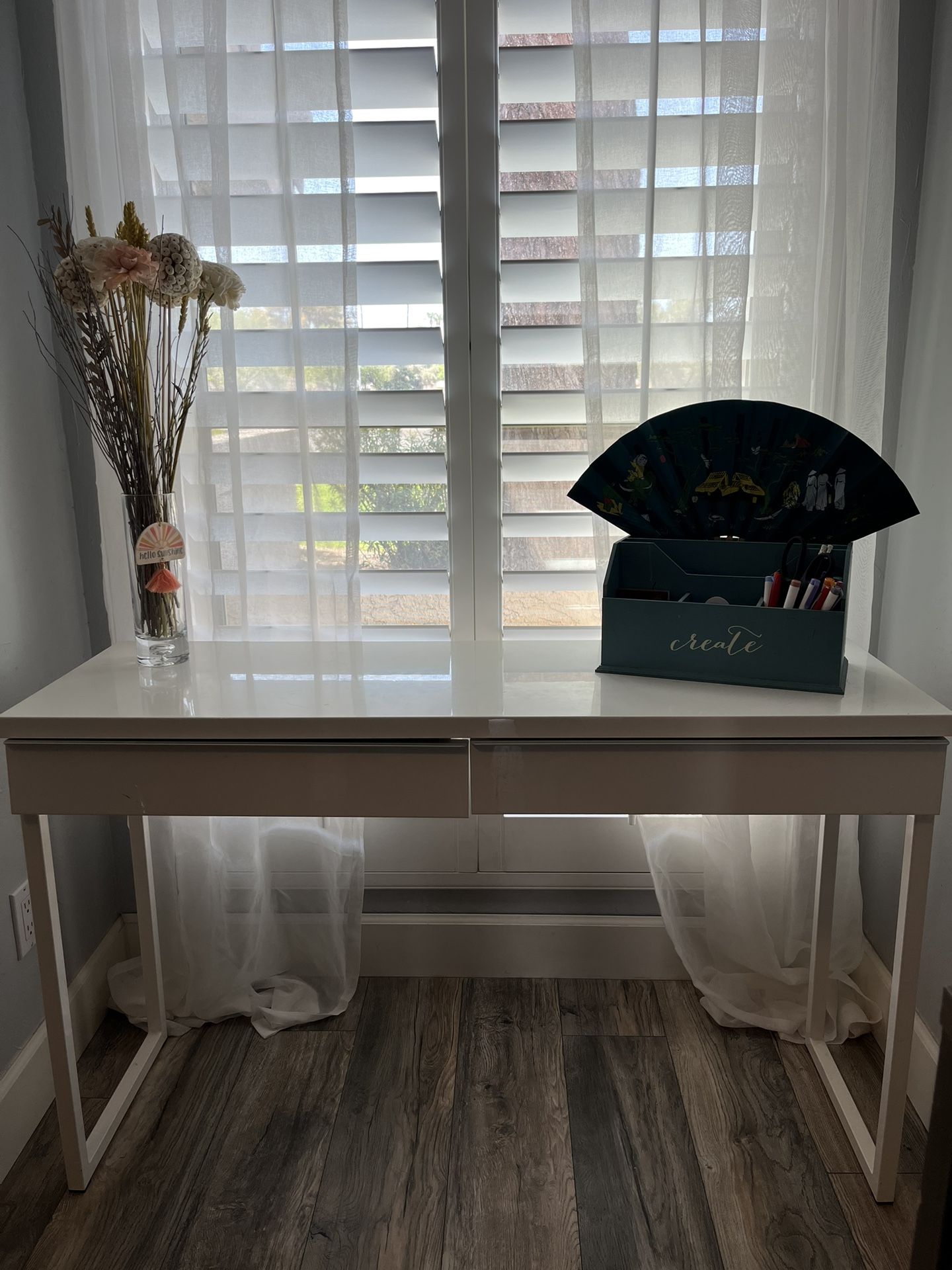 IKEA Besta Burs Desk