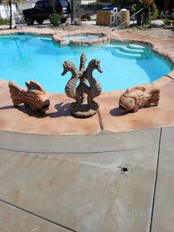 Solid concrete fish and seahorse sculpture decor
