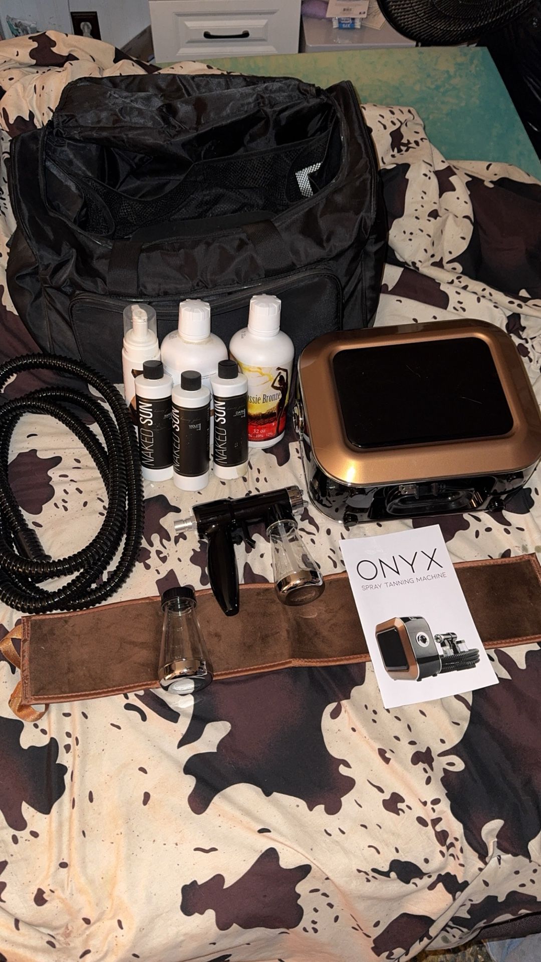 Naked Sun ONYX Tanning Machine
