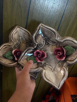 Capodimonte porcelain rose dishes are