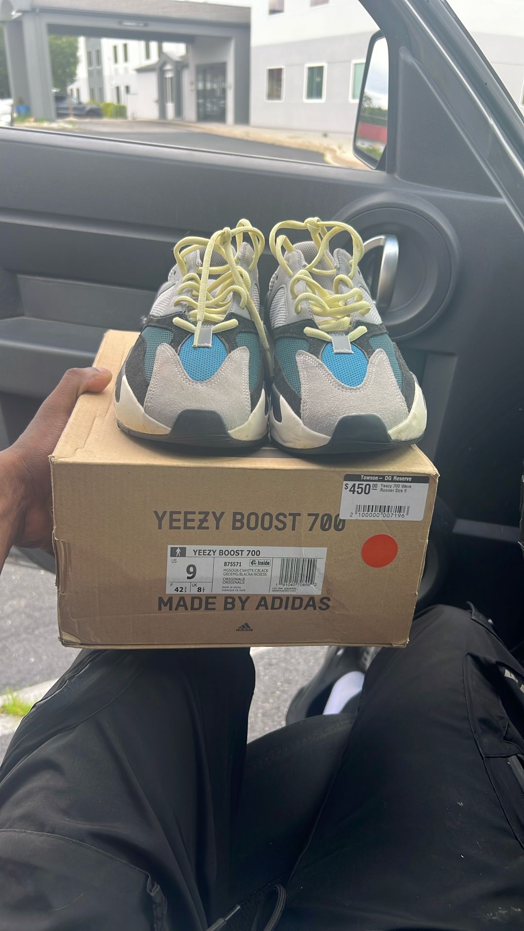 Yeezy Wave Runner