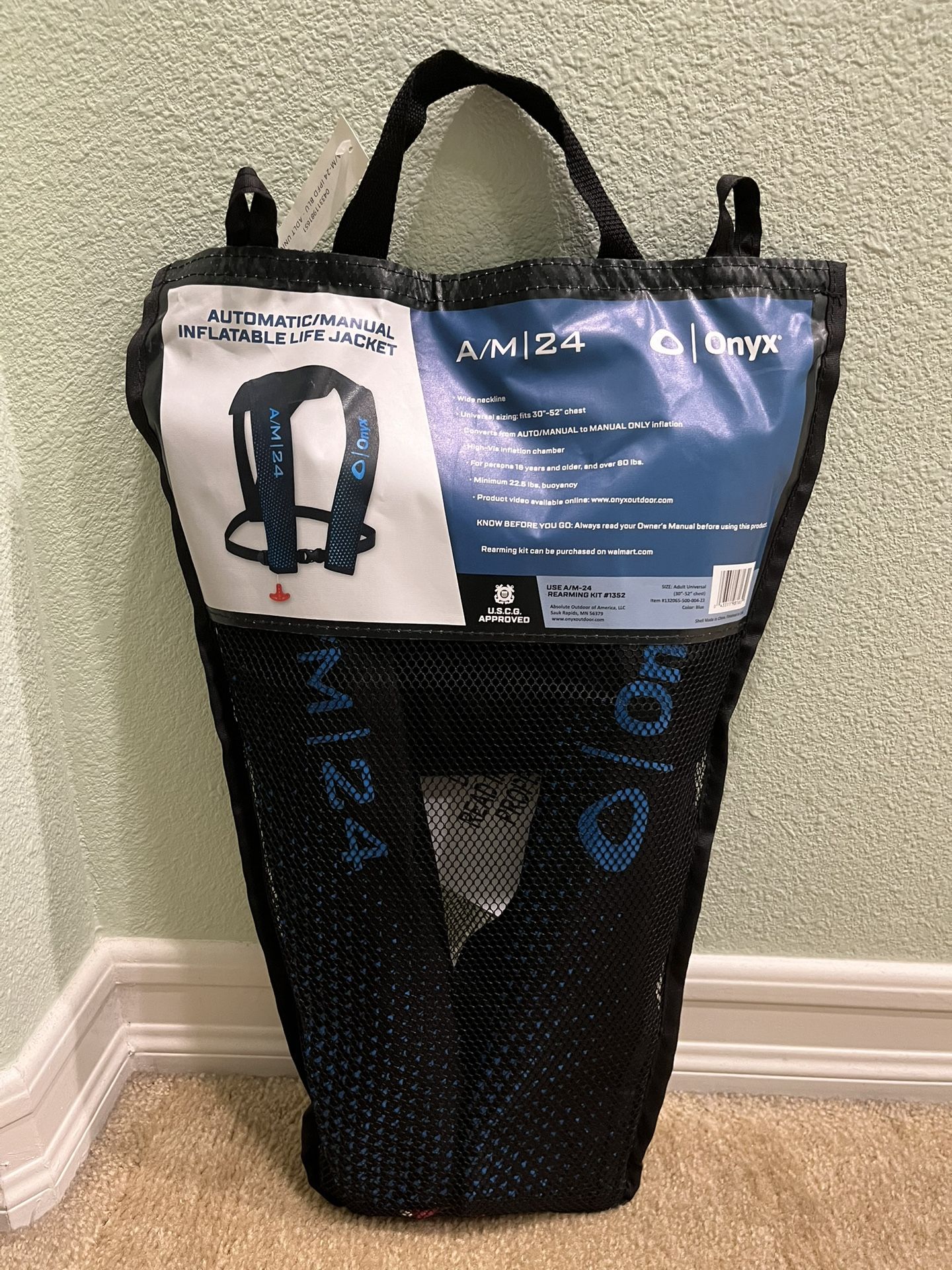 LIFE JACKET