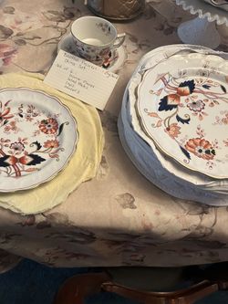 Booths, Fresian England Set Of China