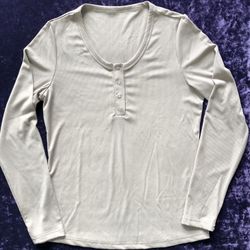 Long Sleeve Ribbed Shirt