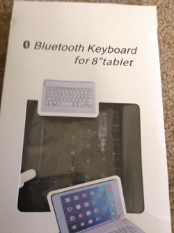 Bluetooth keyboard for 8" tablet