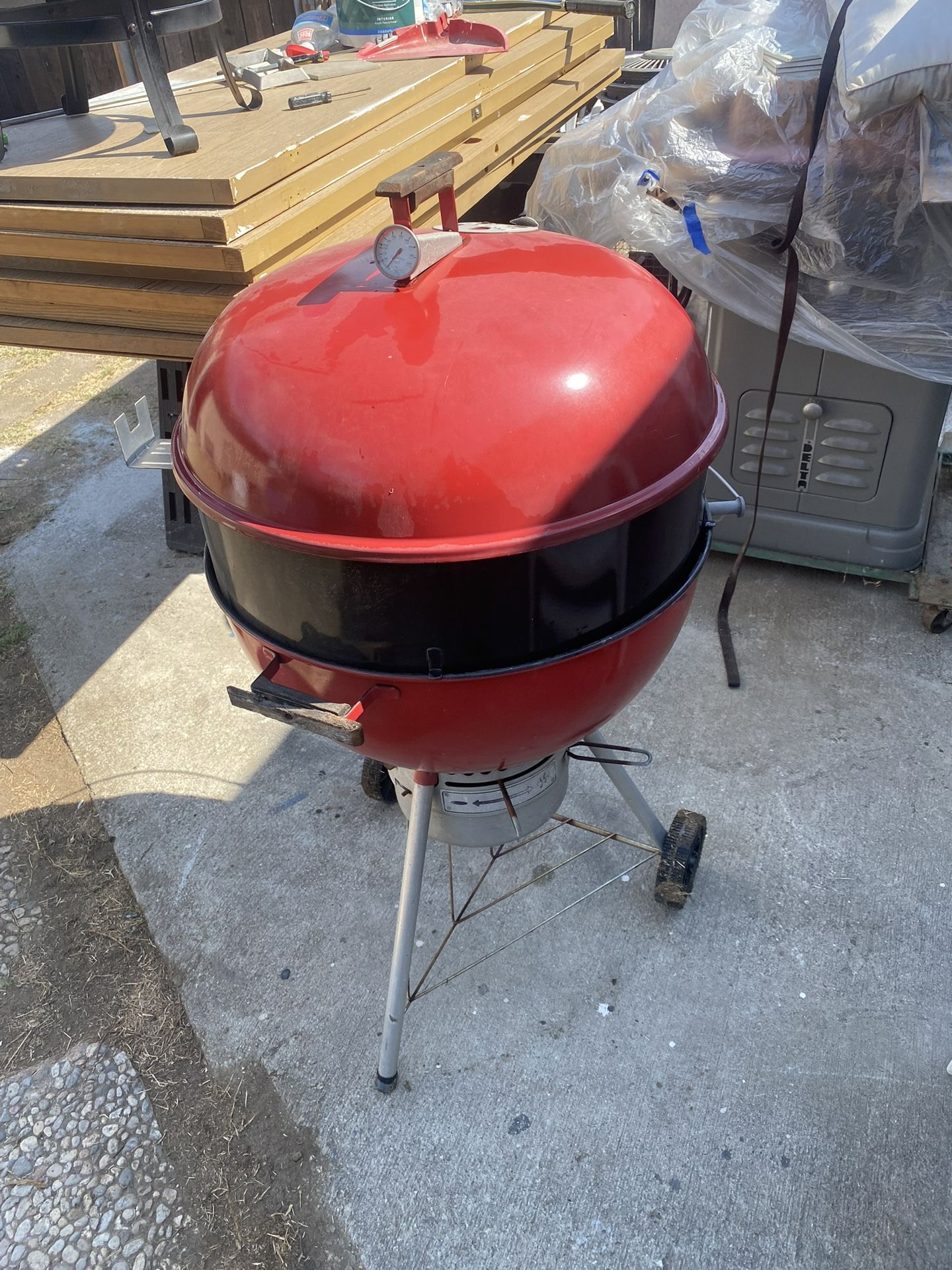 Webber Charcoal Barbecue Kettle Grill