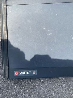 Bakflip Truck Bed Cover