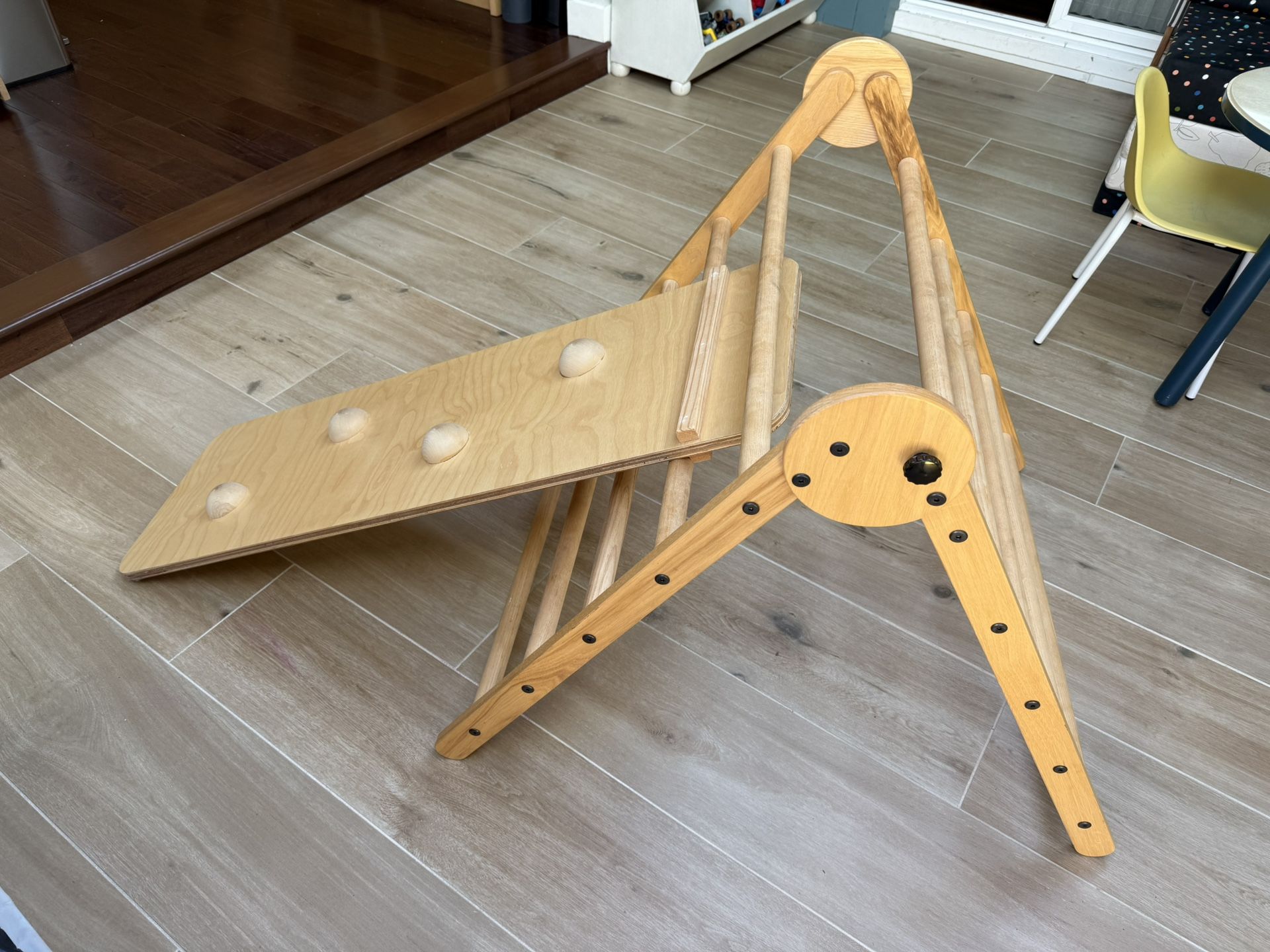 Pickler Triangle- All Wood, High Quality
