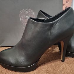 Vince Camuto Stilletto Booties