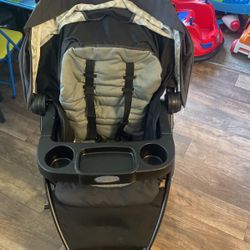 Great Condition Baby Stroller Only $40