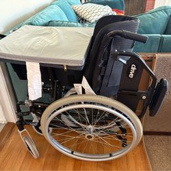 Lynx Drive Wheelchair