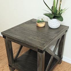 Distressed Gray Wood Sofa Couch Side End Table With Bottom Shelf