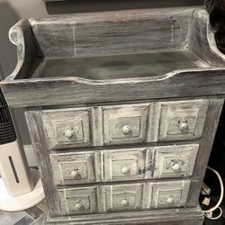 Entrance/side table And mirror 