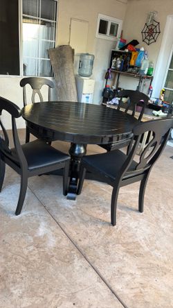 Black Dining Table and 4 Chairs