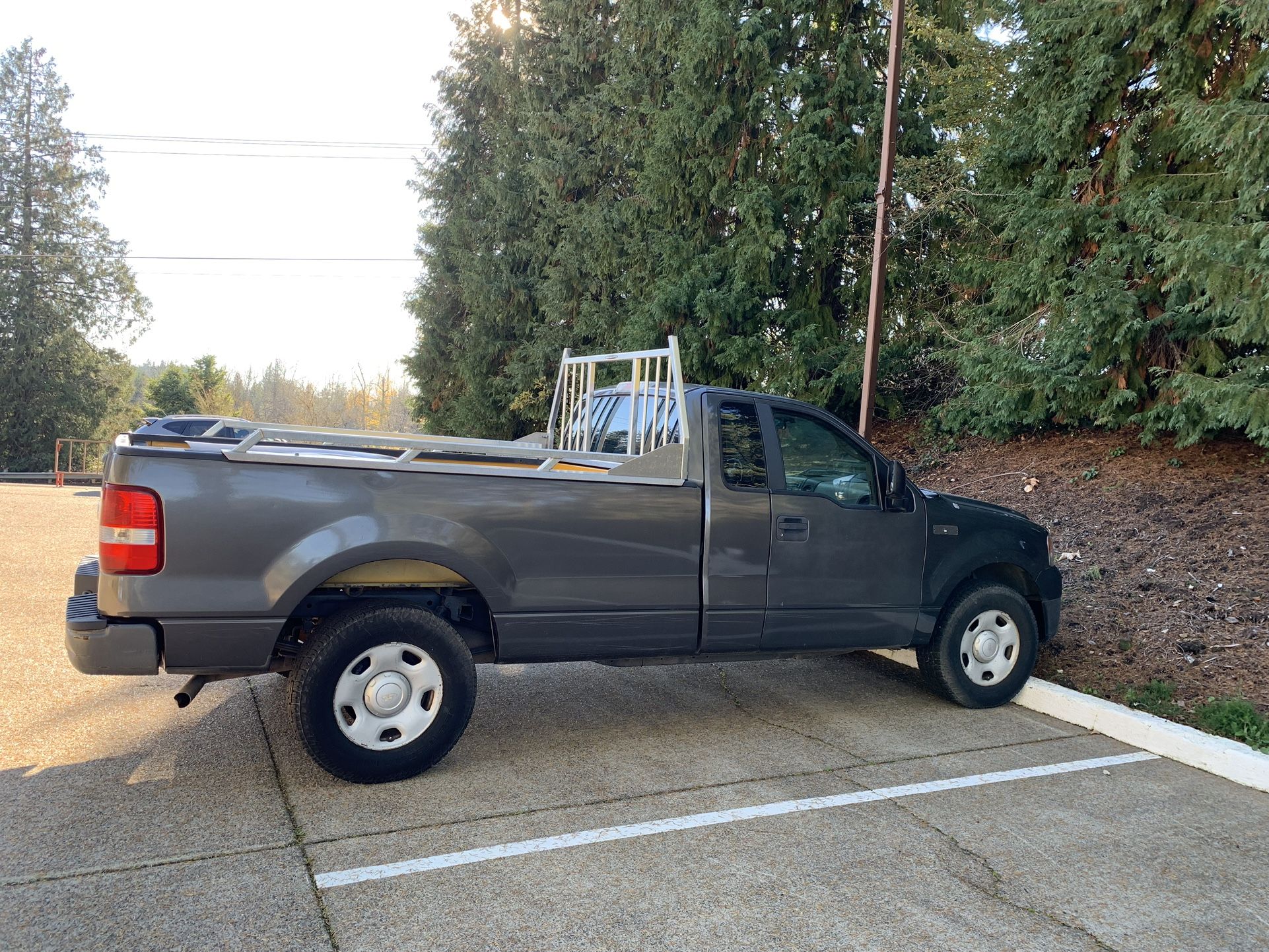 Raca De Aluminio. aluminum rack for 8 foot Ford truck