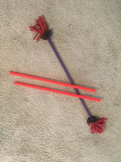 Lunastix Brand Kids’ Juggling Sticks