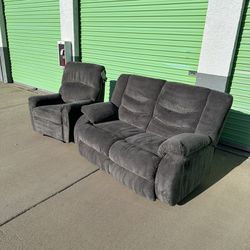 Reclining Loveseat & Recliner Set Delivery Available 