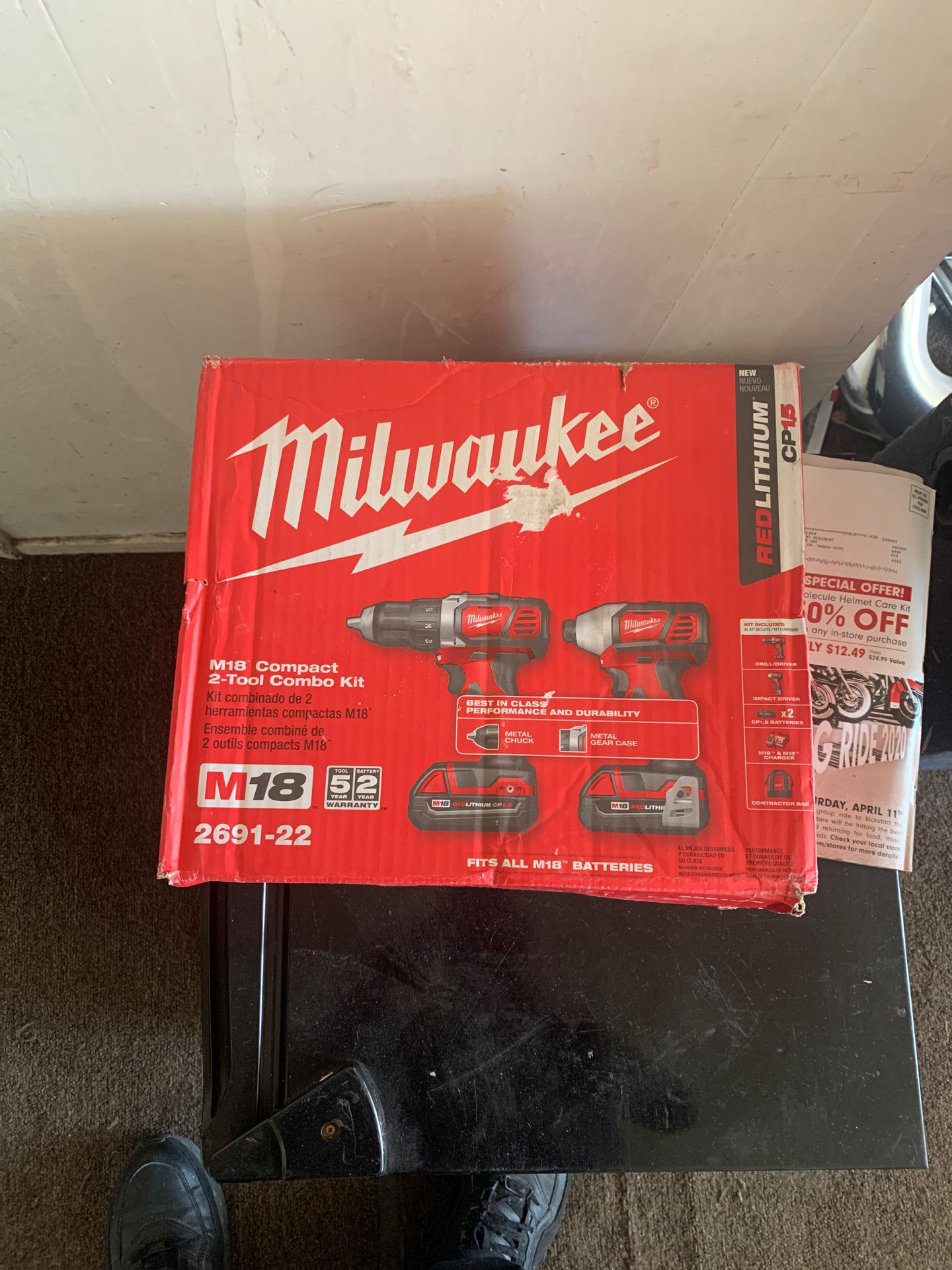 Milwaukee brushless drill kit