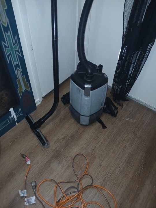 Backpack Vacuum Pro Team