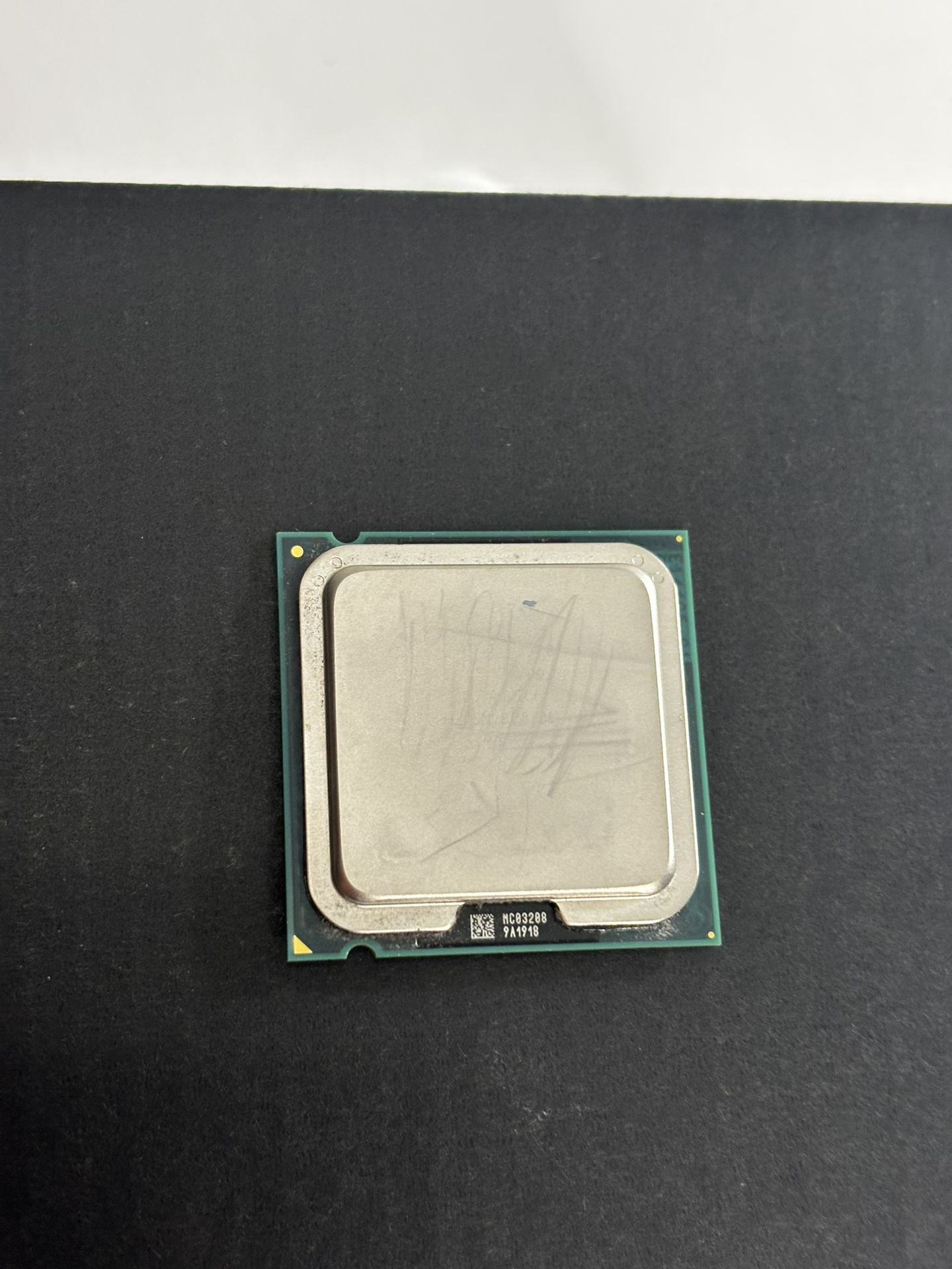 Intel CPU Celeron Processor E3300