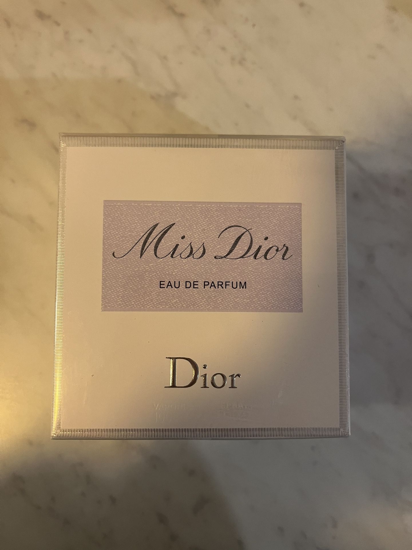 Miss Dior perfume