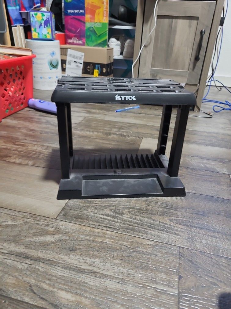 Switch Charging Station