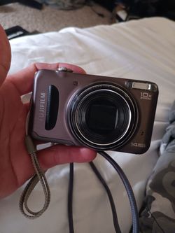 Fujifilm  10x camera