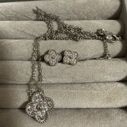 Pass Diamond Test!! VCA Vintage Alhambra Pendant And Sweet Alhambra Earrings 