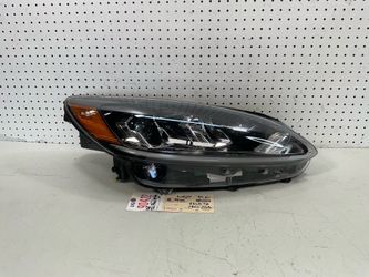 2020 2022 FORD ESCAPE RIGHT SIDE HEADLIGHT LAMP OEM