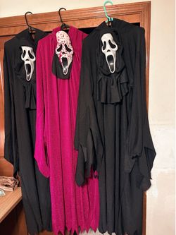25th Anniversary ghost face costume and 25th anniversary mask