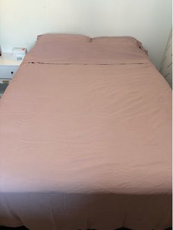 Queen Sheet Set