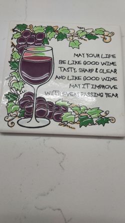 CUTE WINE PLAQUE